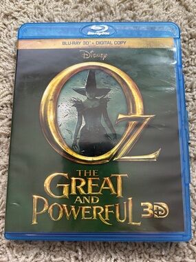 Disney Oz: The Great and Powerful Blue-Ray 3D — Green & Gold Cover/Blue Case